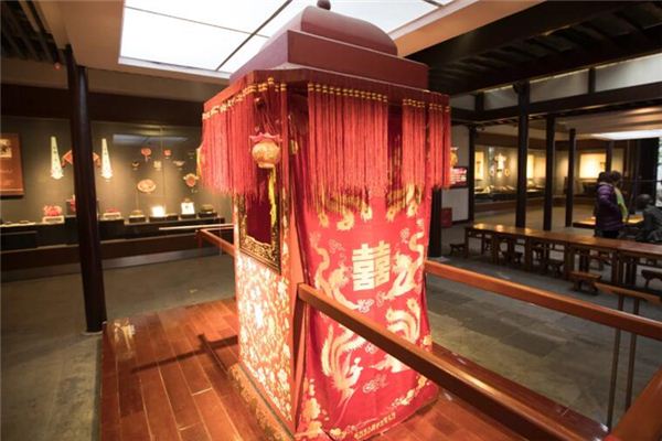 What does it mean to dream of a bridal sedan chair? What does it mean to dream of a bridal sedan chair?