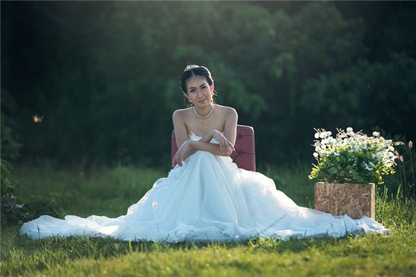 What does it mean to dream of wearing a skirt? What does it mean to dream of wearing a skirt?