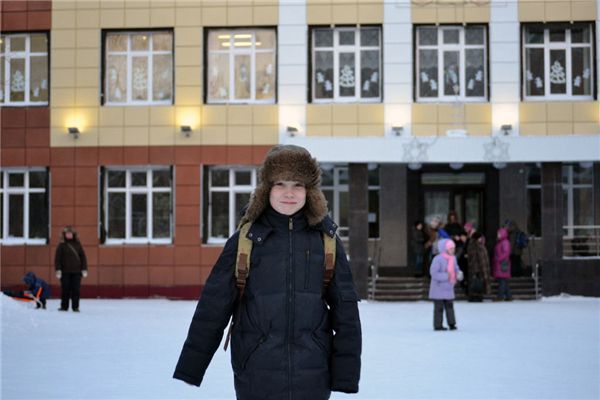 I dreamt that my brother went back to school.