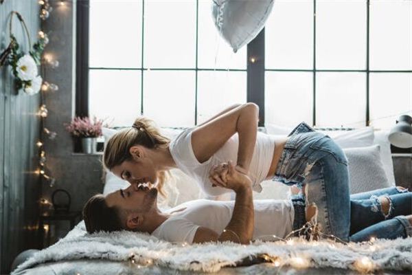 Dreaming of having sex with your lover