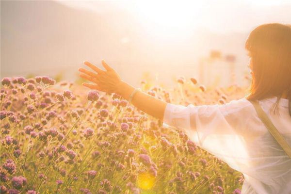 What does it mean to dream of being touched? What does it mean to dream of being touched?