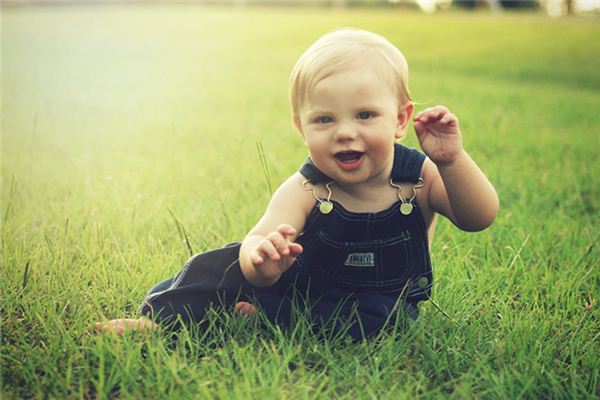 I dreamed of my son when he was a child. I dreamed of my son when he was a child.
