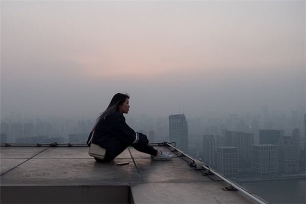 What does it mean to dream of attempting to jump off a building? What does it mean to dream of attempting to jump off a building?