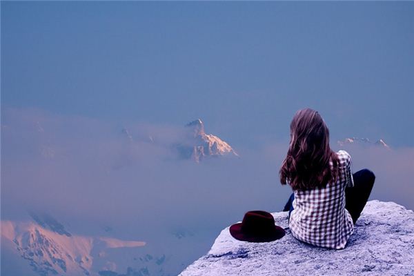 What does it mean to dream of looking down from above? What does it mean to dream of looking down from above?