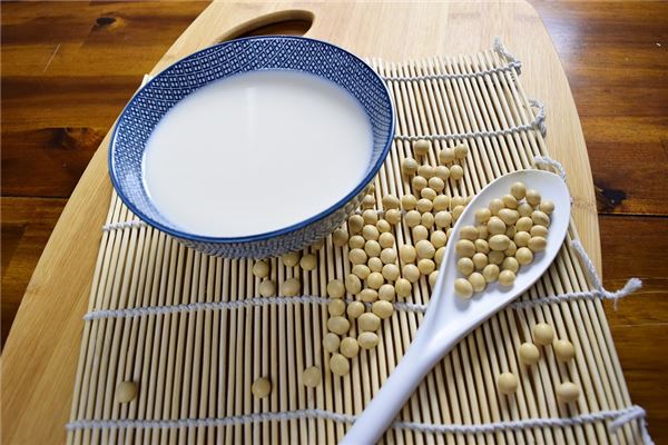 What does it mean to dream of drinking soy milk? What does it mean to dream of drinking soy milk?