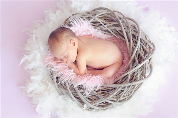 Dreaming of a baby pooping Dreaming of a baby pooping