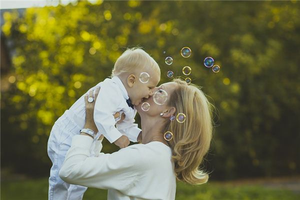What does it mean to dream of hitting a child? What does it mean to dream of hitting a child?