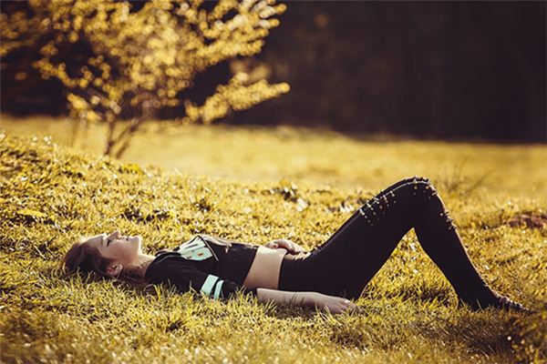 What does it mean to dream of borrowing clothes? What does it mean to dream of borrowing clothes?