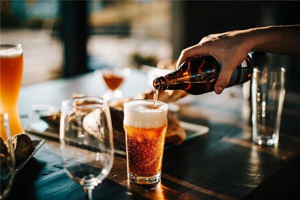 Dreaming of drinking beer Dreaming of drinking beer