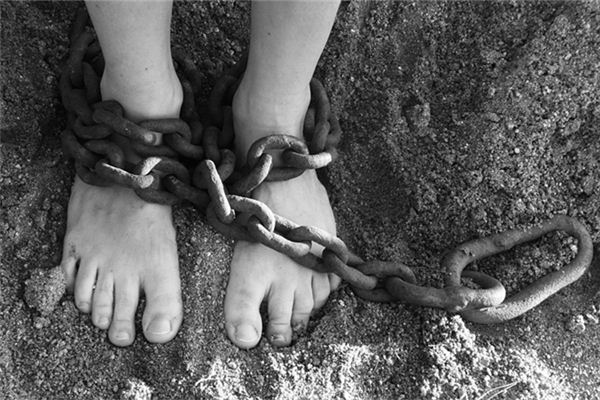 What does it mean to dream of being trapped? What does it mean to dream of being trapped?