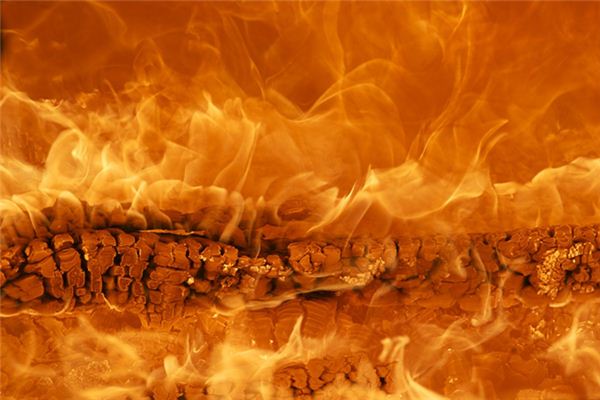 What does it mean to dream of flames shooting into the sky? What does it mean to dream of flames shooting into the sky?