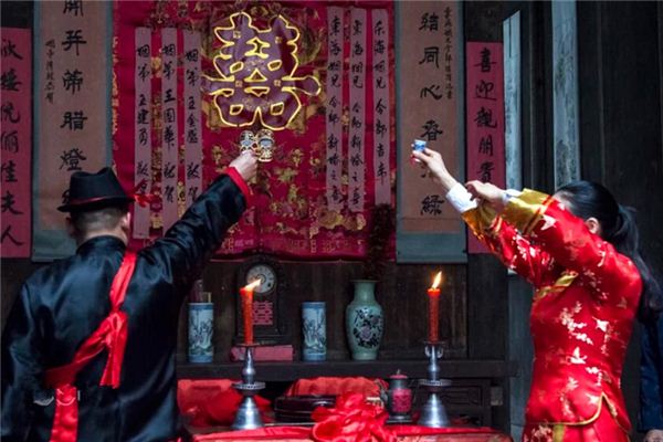 What does it mean to dream of taking a concubine?