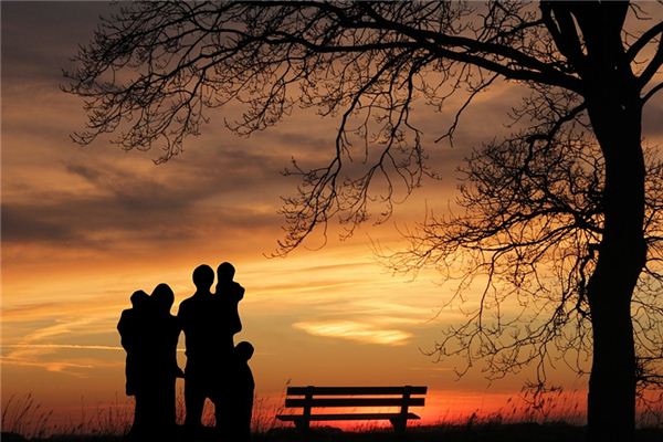 What does it mean to dream of adoption? What does it mean to dream of adoption?