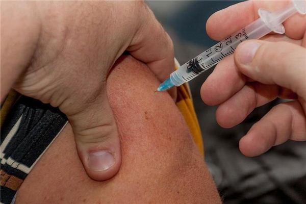 I dreamed that I was receiving an injection