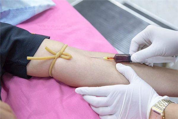 Dreaming of getting an injection Dreaming of getting an injection