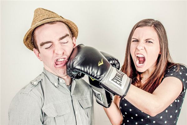 What does it mean to dream of arguing with family? What does it mean to dream of arguing with family?