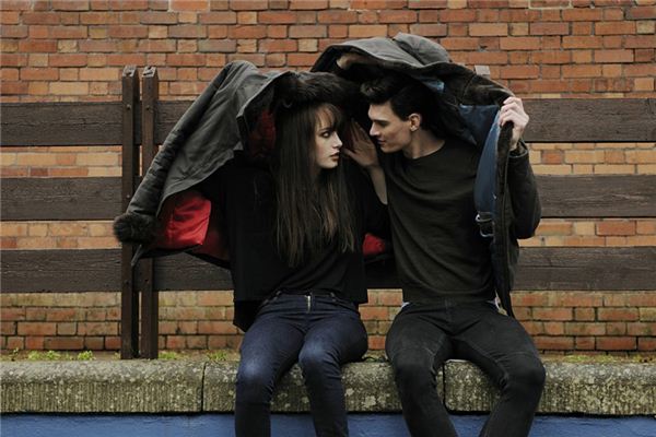 What does it mean to dream of being protected? What does it mean to dream of being protected?