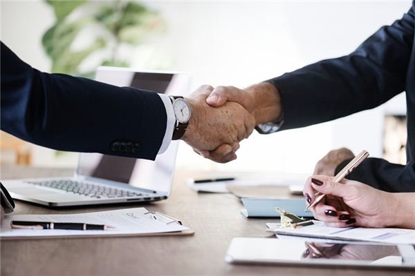 What does it mean to dream of shaking hands? What does it mean to dream of shaking hands?