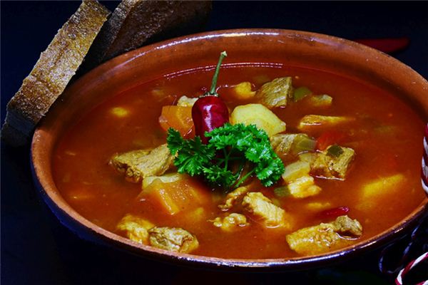What does it mean to dream of drinking meat soup? What does it mean to dream of drinking meat soup?