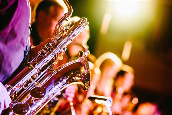 What does it mean to dream of playing a musical instrument? What does it mean to dream of playing a musical instrument?
