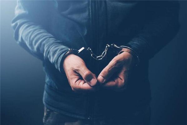 Dreaming of a friend being sentenced