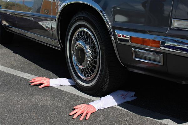 Dreaming of someone else driving and killing someone