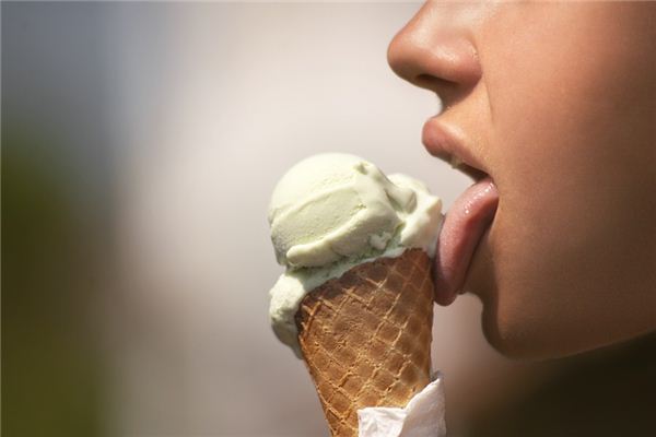 What does it mean to dream of licking? What does it mean to dream of licking?