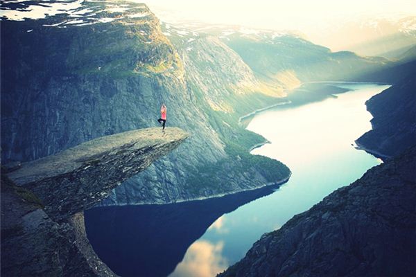 What does it mean to dream of being brave? What does it mean to dream of being brave?