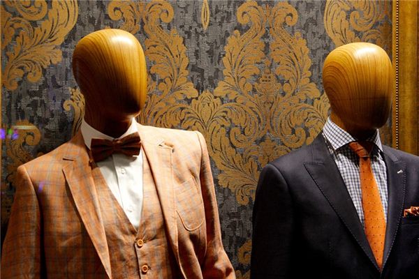 What does it mean to dream of being bald?