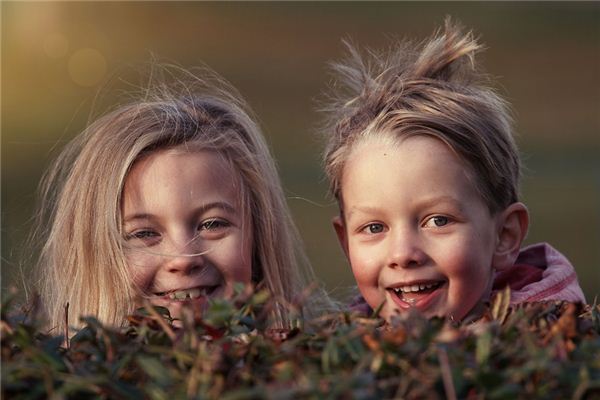 What does it mean to dream of laughter? What does it mean to dream of laughter?