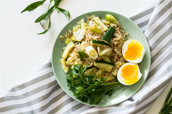 Dreaming of eating eggs Dreaming of eating eggs