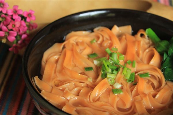 What does it mean to dream of eating plain noodles? What does it mean to dream of eating plain noodles?