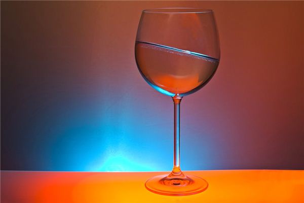 What does it mean to dream of drinking heavily? What does it mean to dream of drinking heavily?
