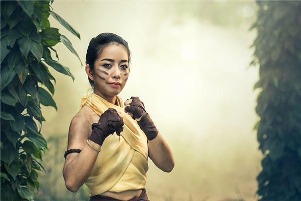 What does it mean to dream of hitting a woman? What does it mean to dream of hitting a woman?