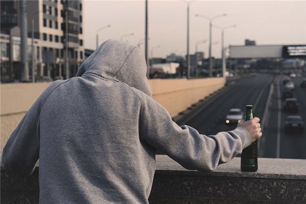 What does it mean to dream of being slightly drunk? What does it mean to dream of being slightly drunk?