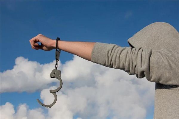 Dreaming of being released from prison
