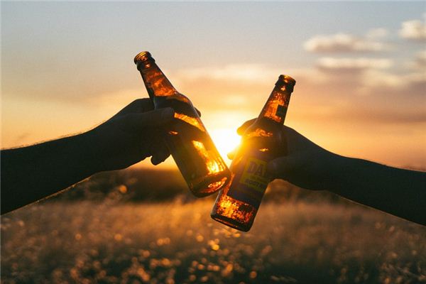 What does it mean to dream of quitting drinking? What does it mean to dream of quitting drinking?