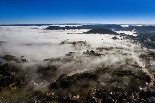 What does it mean to dream of passing through thick fog? What does it mean to dream of passing through thick fog?