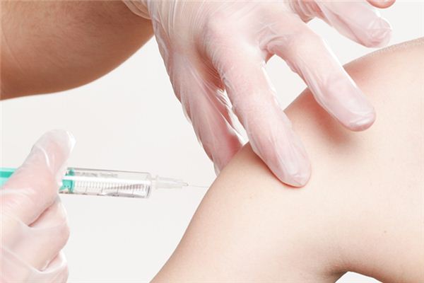 What does it mean to dream about getting vaccinated? What does it mean to dream about getting vaccinated?
