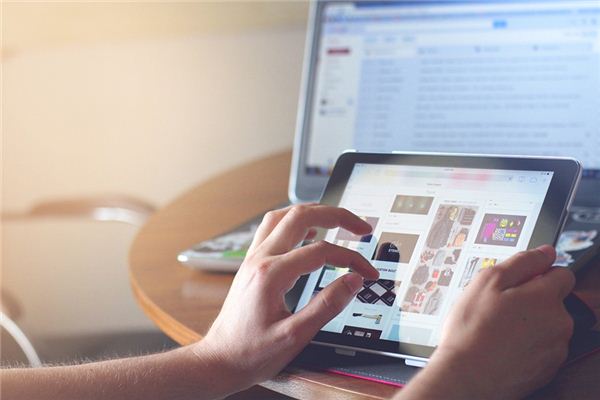 What does it mean to dream about online shopping? What does it mean to dream about online shopping?