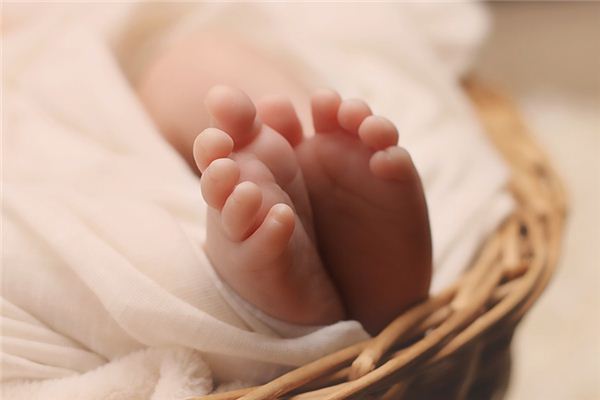 I dreamed that my friend was giving birth. I dreamed that my friend was giving birth.
