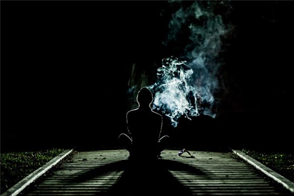 What does it mean to dream of your daughter using drugs? What does it mean to dream of your daughter using drugs?