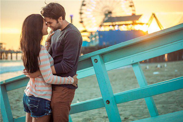 I dreamed of kissing someone I didn't know.