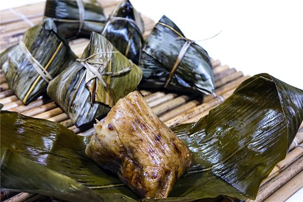 What does it mean to dream of eating zongzi (sticky rice dumplings)? What does it mean to dream of eating zongzi (sticky rice dumplings)?