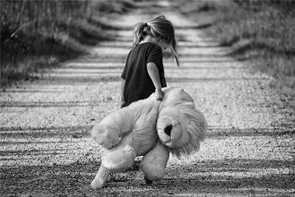 What does it mean to dream of being looked down upon? What does it mean to dream of being looked down upon?