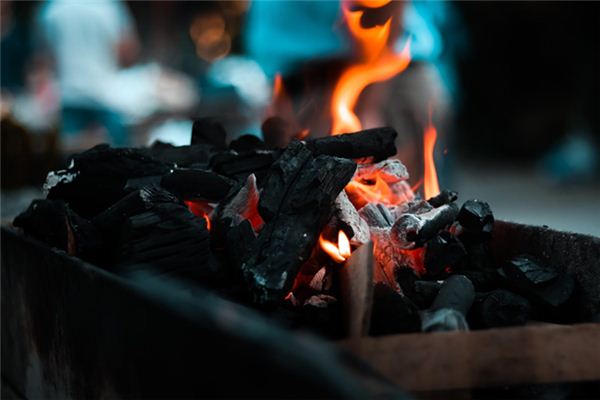 What does it mean to dream of being roasted by fire? What does it mean to dream of being roasted by fire?