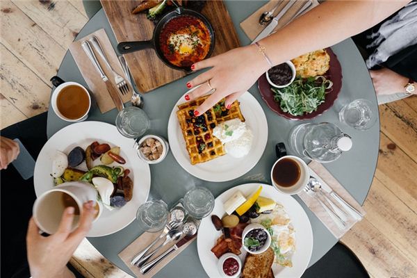 What does it mean to dream about being able to eat? What does it mean to dream about being able to eat?