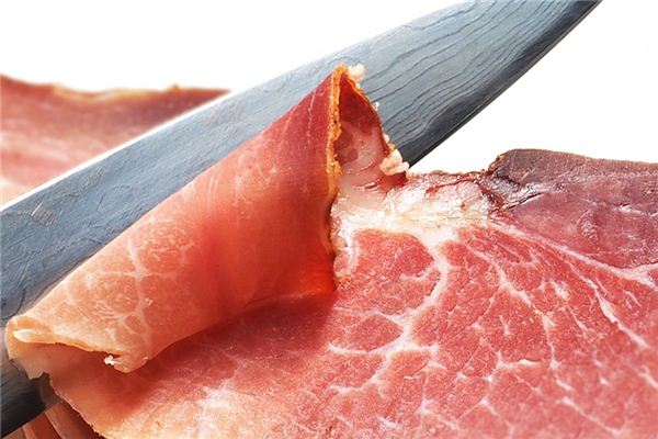 What does it mean to dream of cutting meat? What does it mean to dream of cutting meat?