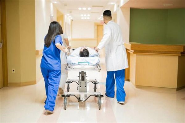 Dreaming of a man undergoing surgery