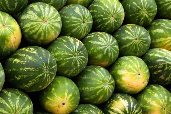 What does it mean to dream of buying watermelons? What does it mean to dream of buying watermelons?